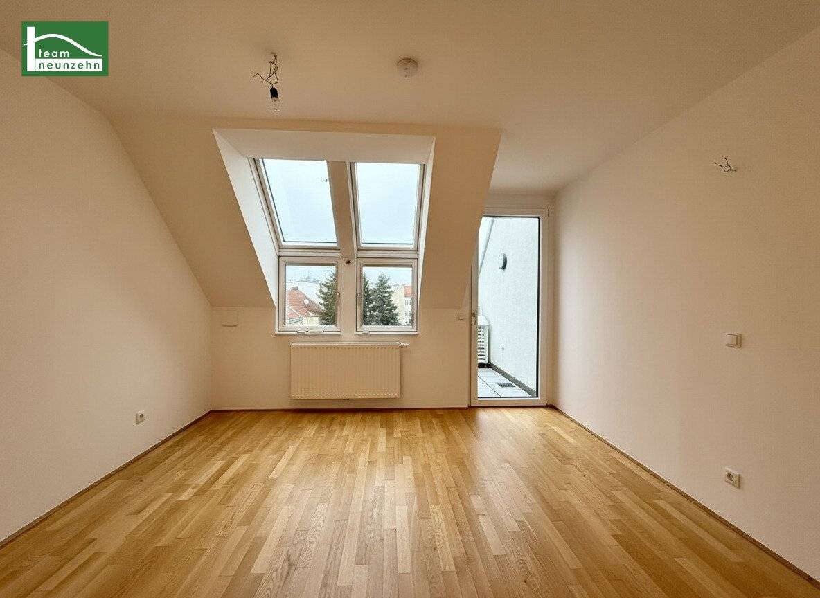 2-Room Attic Apartment with Balcony