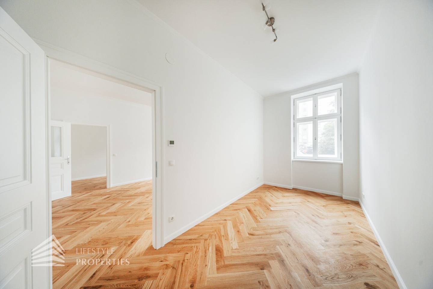 First occupancy apartment near Mariahilfer Strasse