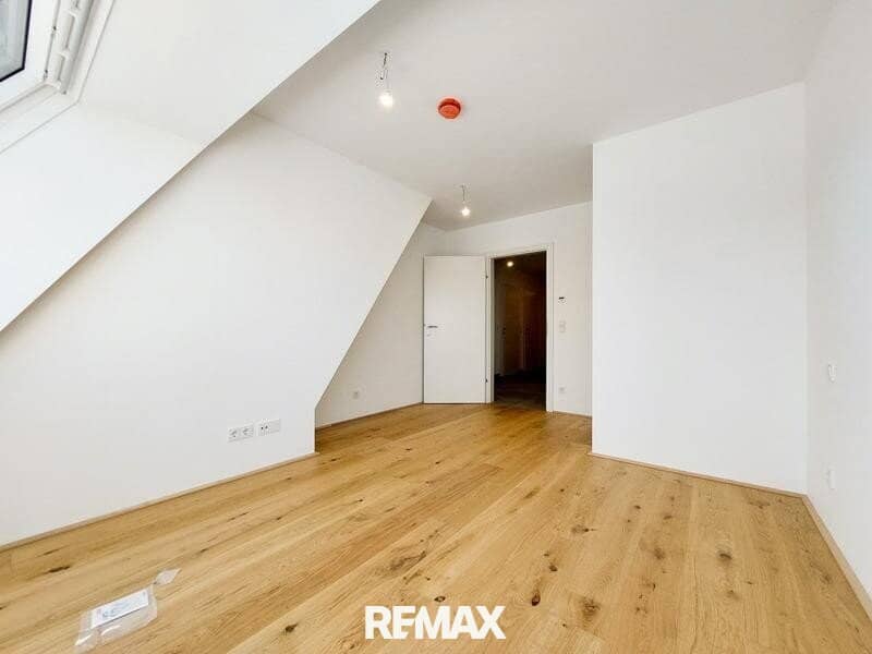 Newly built apartment near Alte Donau balcony