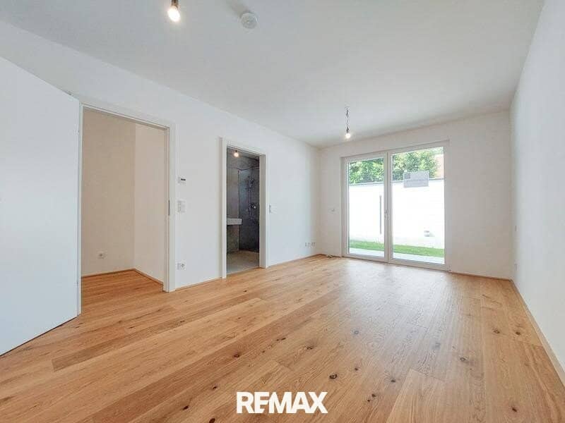 Ground floor apartment near the National Park Donau Auen Lobau with garden and terraces