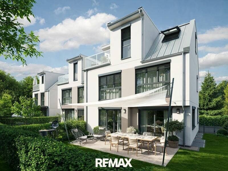 Luxurious semi-detached house on the Alte Donau