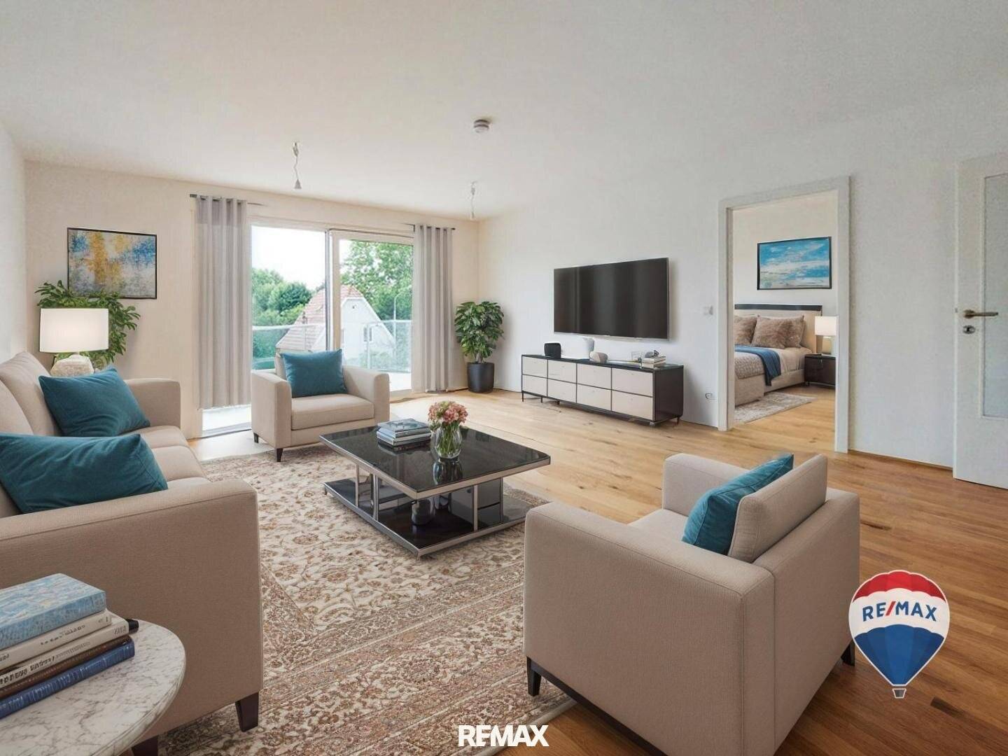 Newly built attic apartment with balcony near U1 Rennbahnweg