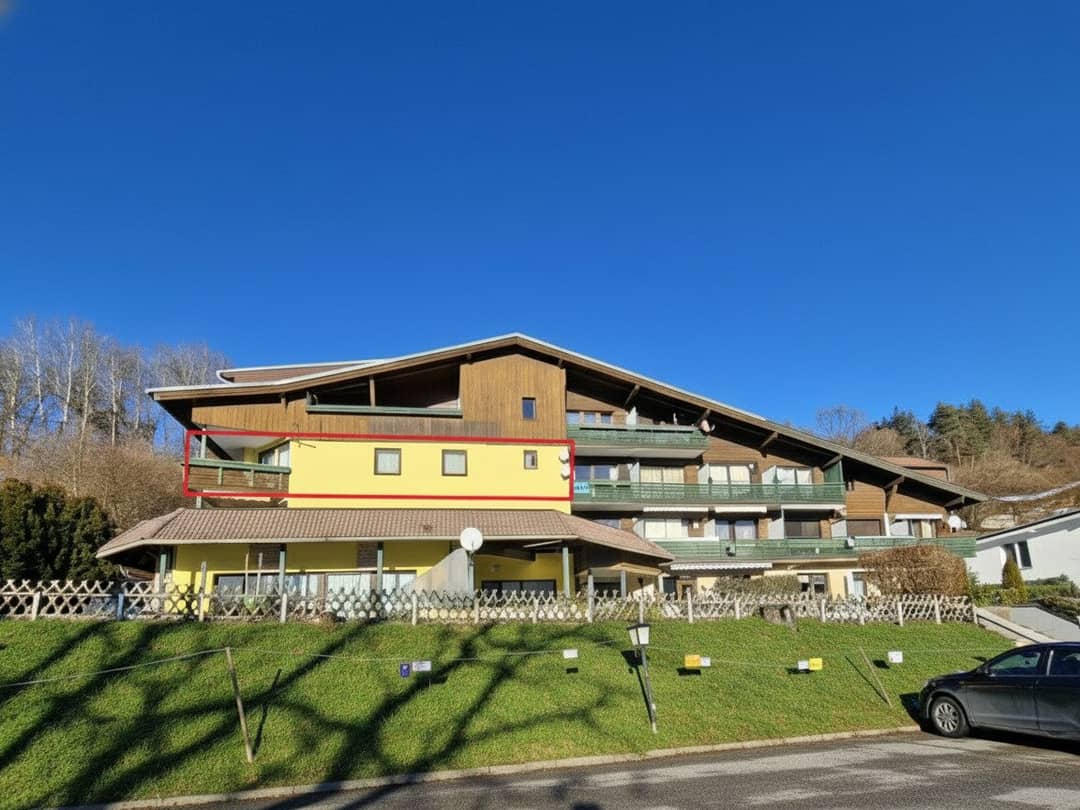 Wohnung mit Balkon und Panoramablick am Wörthersee