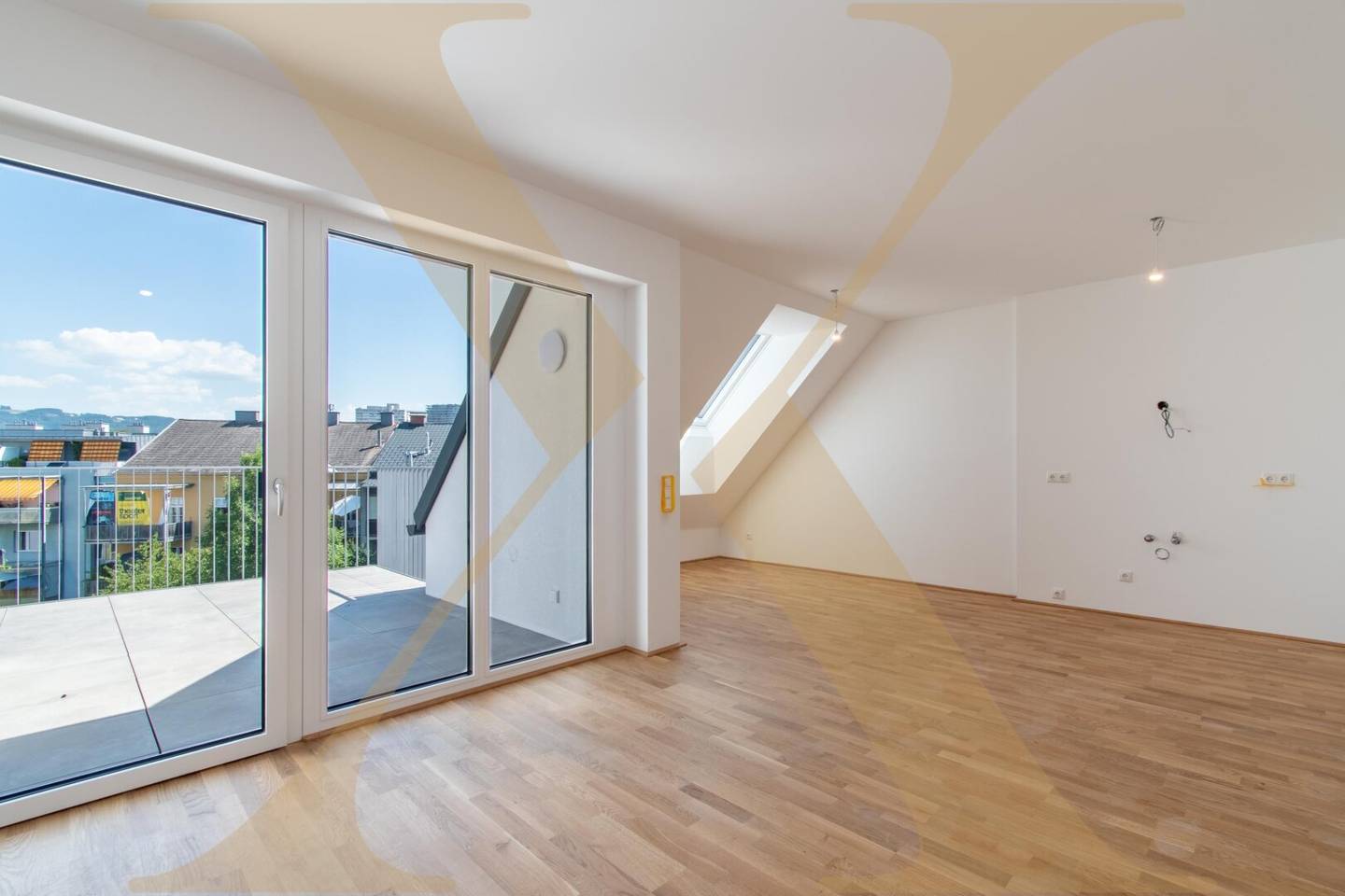 Dachgeschosswohnung Neubau Balkon Terrasse