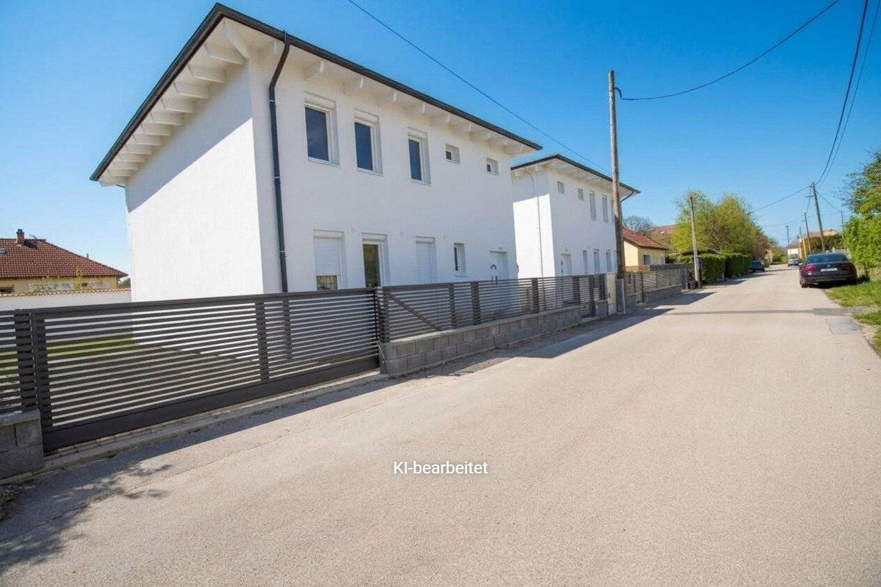 Perfekt für Familien: Exklusives Einfamilienhaus mit uneinsehbaren Garten & Schnellbahn ums Eck - Ruhe, Sonne, Platz!