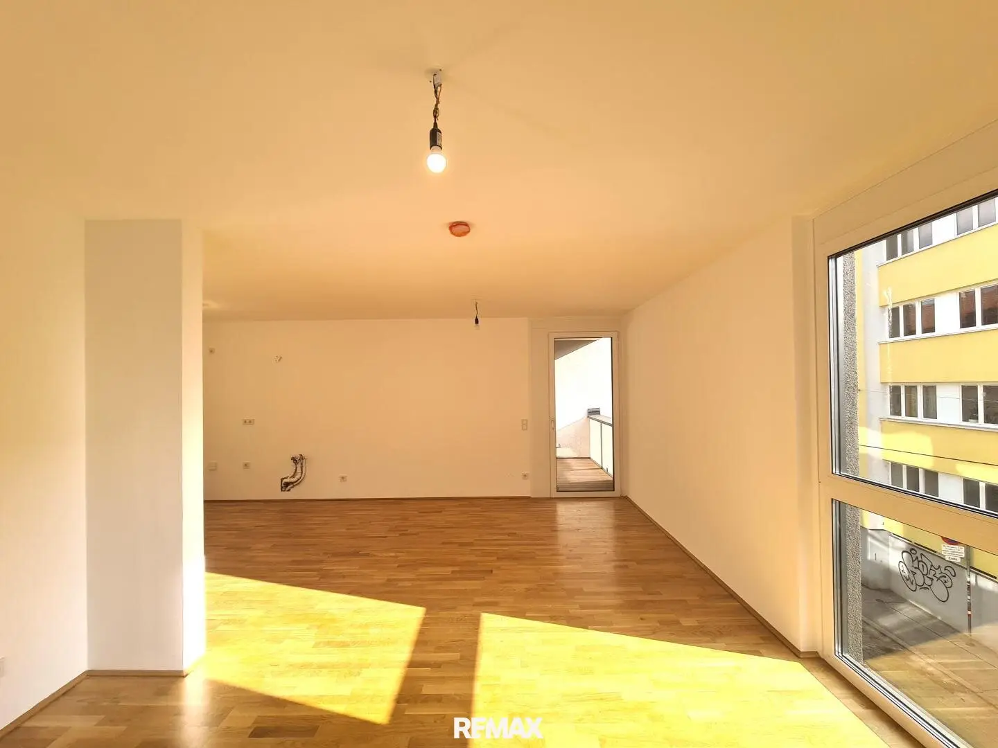Wohnung Neubau Loggia Stellplatz