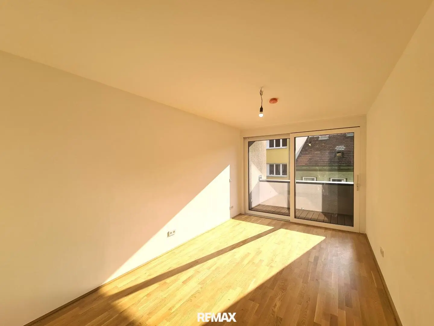 Wohnung Neubau Loggia Stellplatz