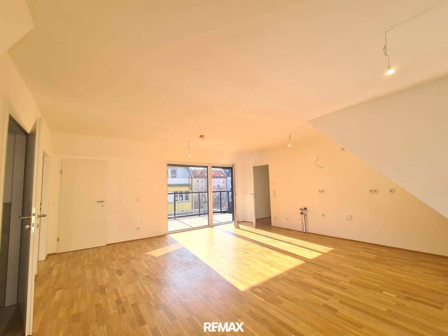 Dachgeschosswohnung mit drei Terrassen nahe AKH Erstbezug
