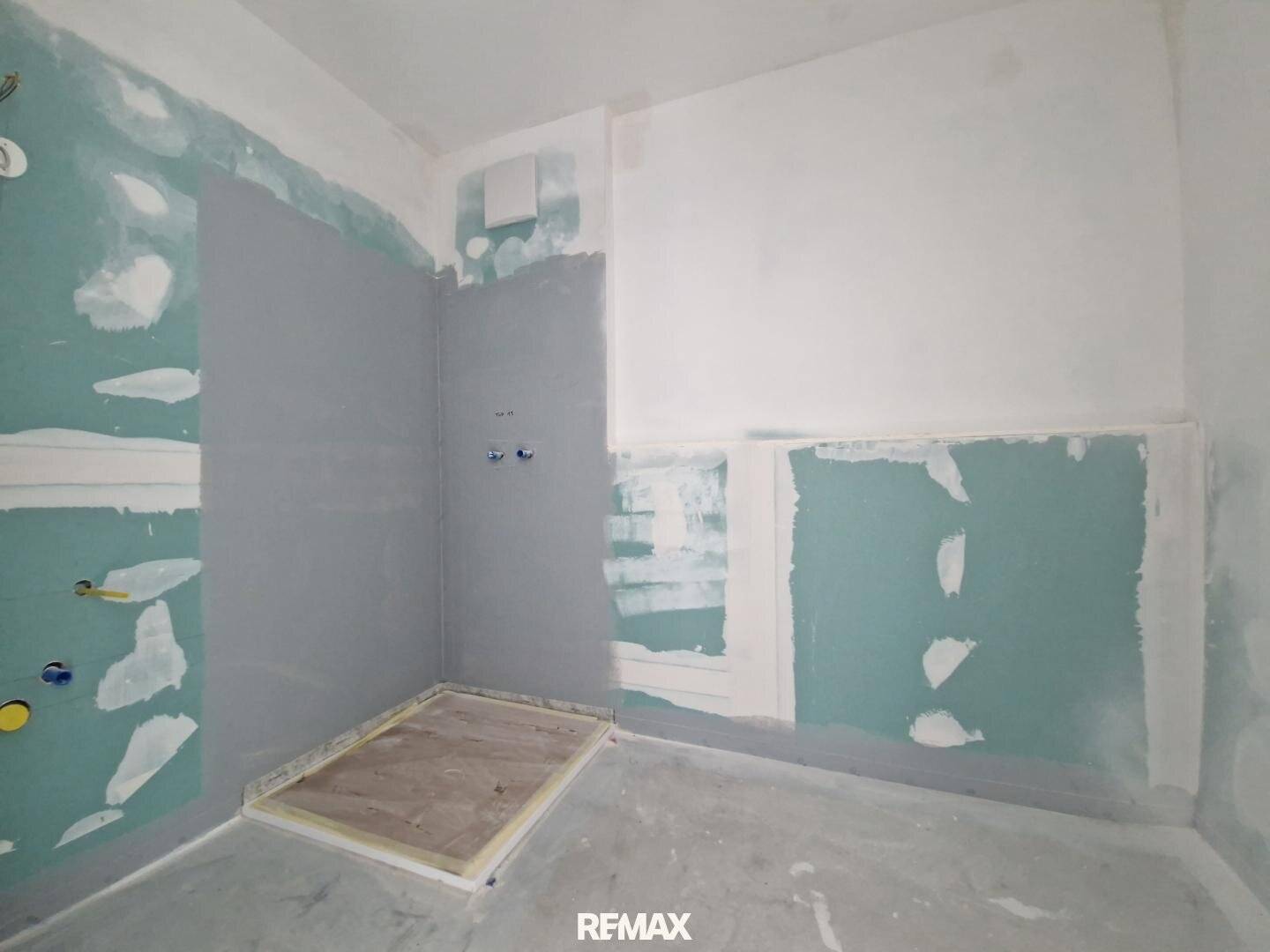Wohnung mit großem Balkon in ruhiger Lage nahe der Donau
