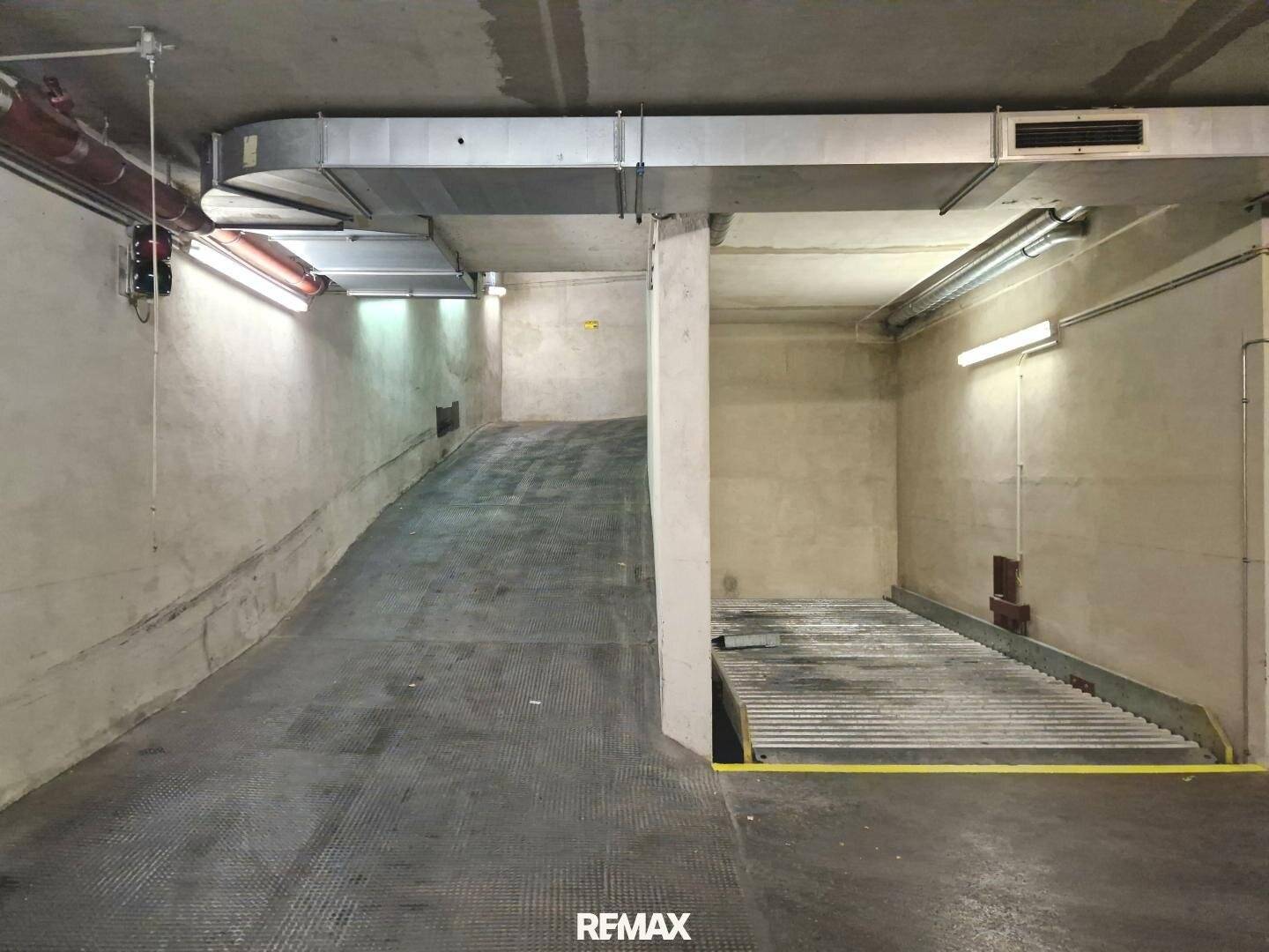 11 Underground Parking Spots Vienna
