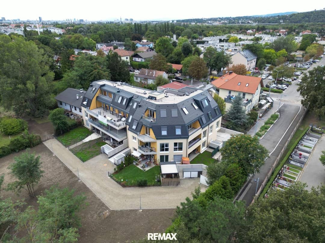 New construction apartment with terrace near the Danube