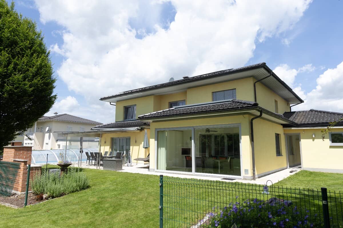 Exklusive Villa in Braunau am Inn – 8 Zimmer, ca. 296 m² Wohnfläche