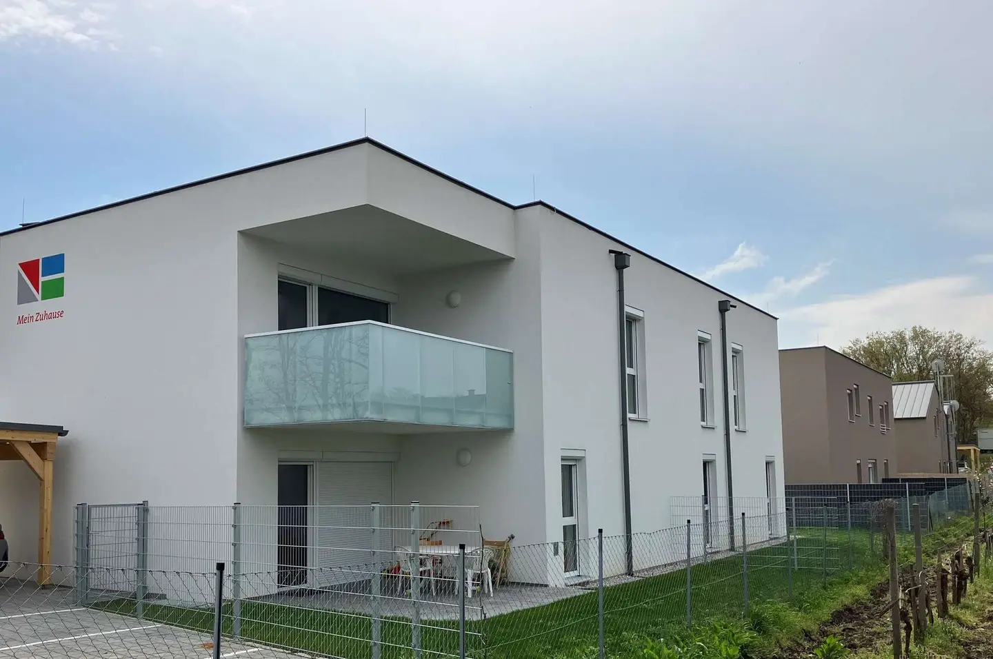 Apartment in Burgenland like new with carport and heat pump