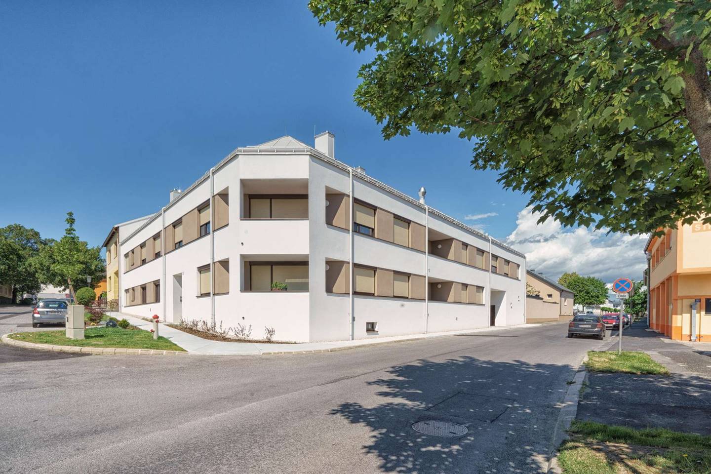 Wohnung neuwertig mit terrasse und fernwärme