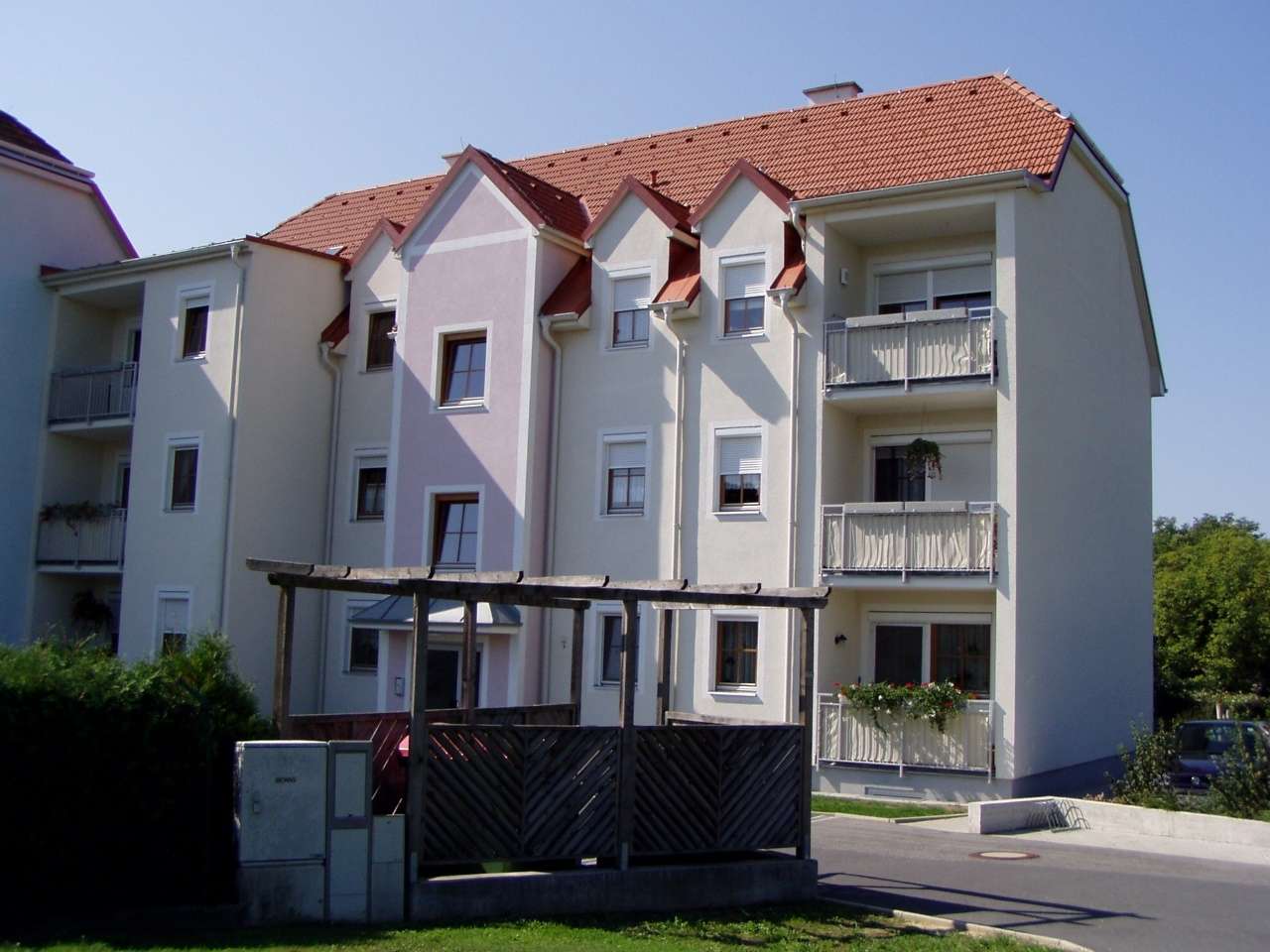 Wohnung mit vier Zimmern im zweiten Stock