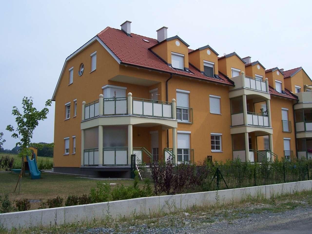 Wohnung großzügige Wohnfläche mit Terrasse
