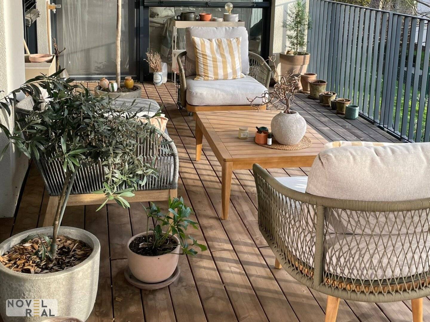 Ruckerlberg apartment with large balcony