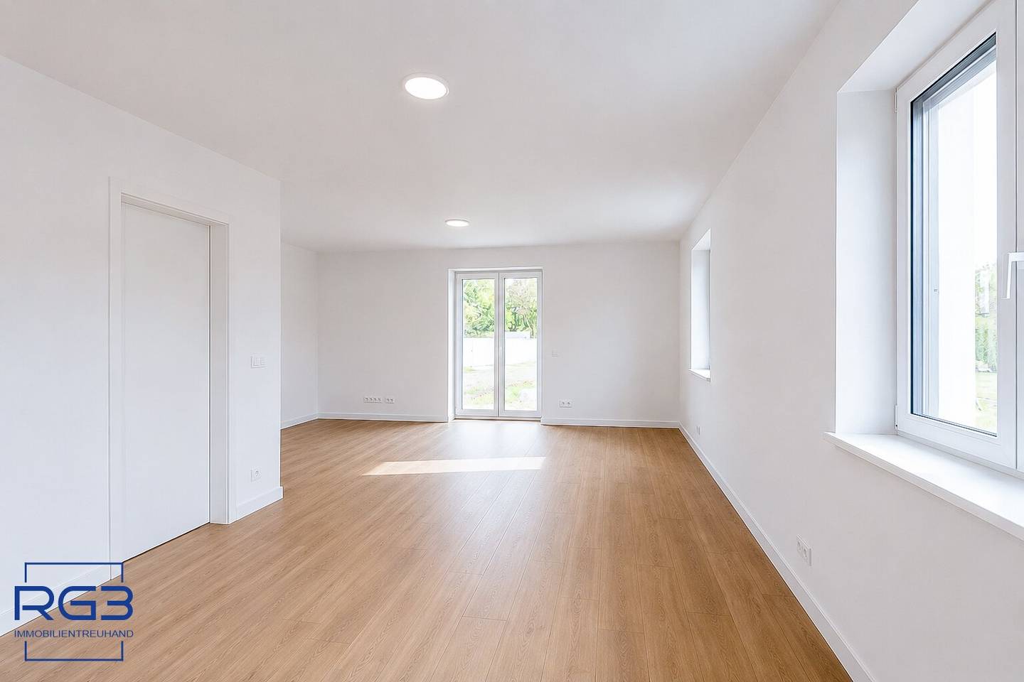 Energy-conscious single-family house with 164m² living area and large garden