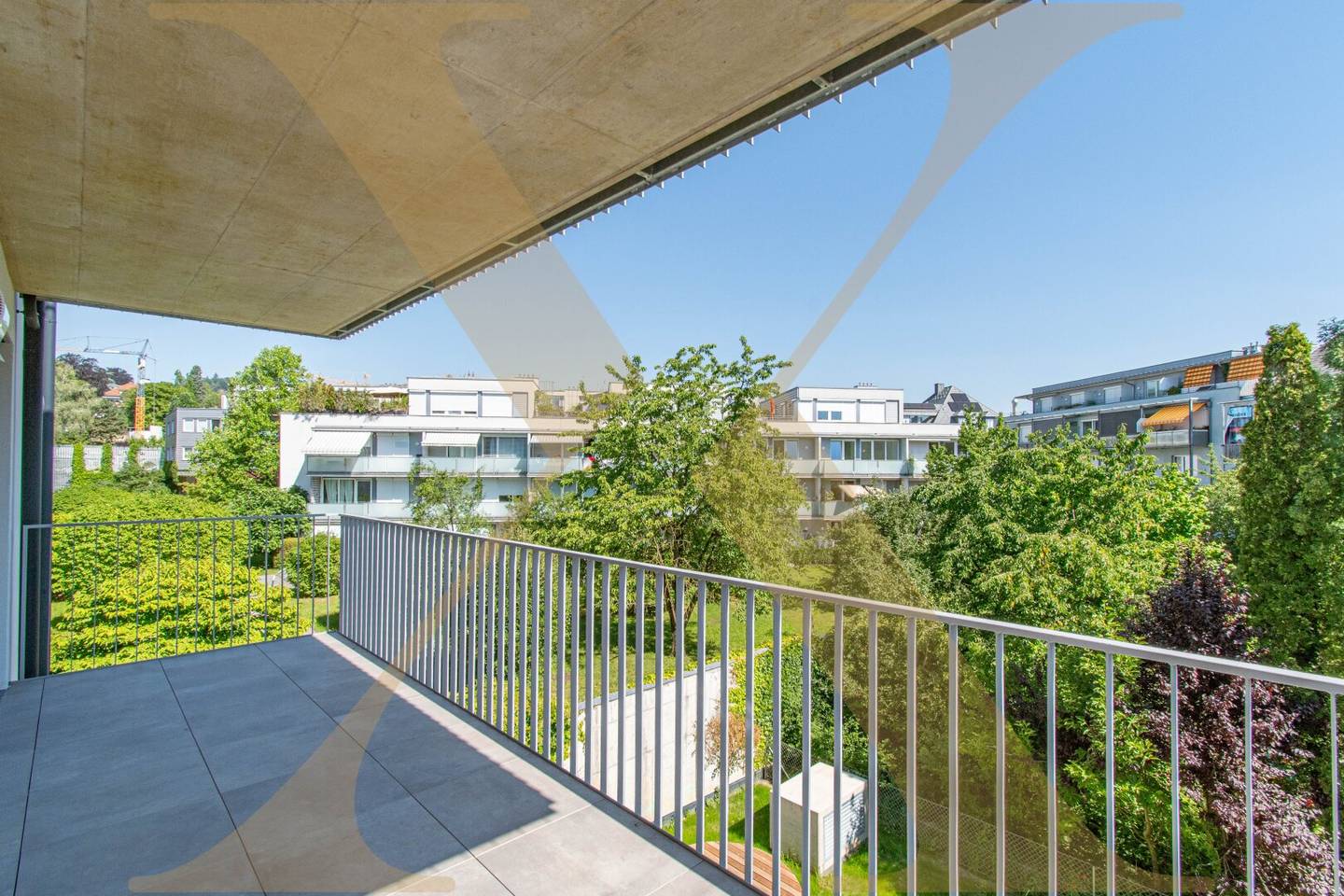 Erstbezug Wohnung mit Balkon im ruhigen Innenhof
