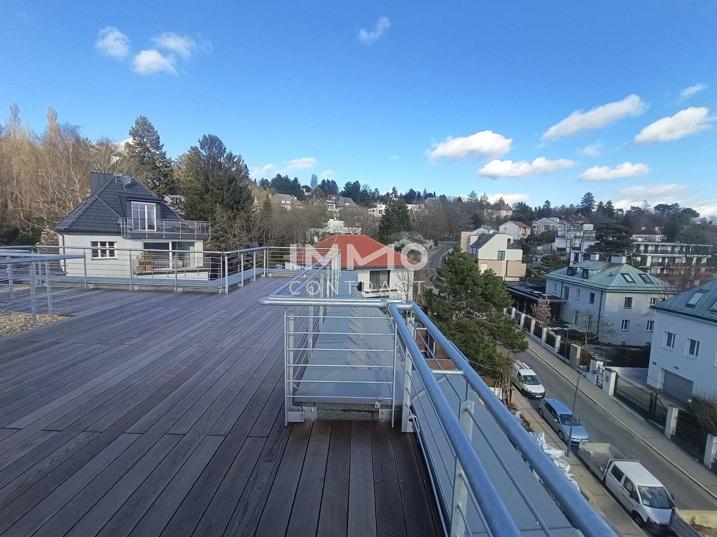 Apartment Hernals with roof terrace no commission