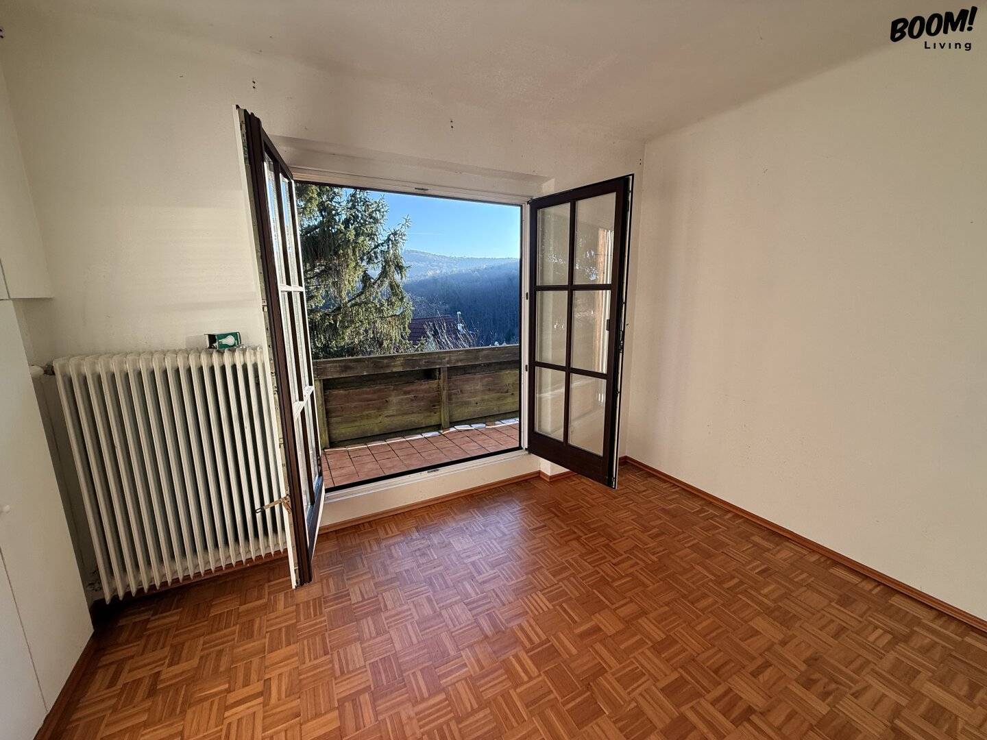 Einfamilienhaus mit Garten und Balkon in ruhiger Wienerwald Lage