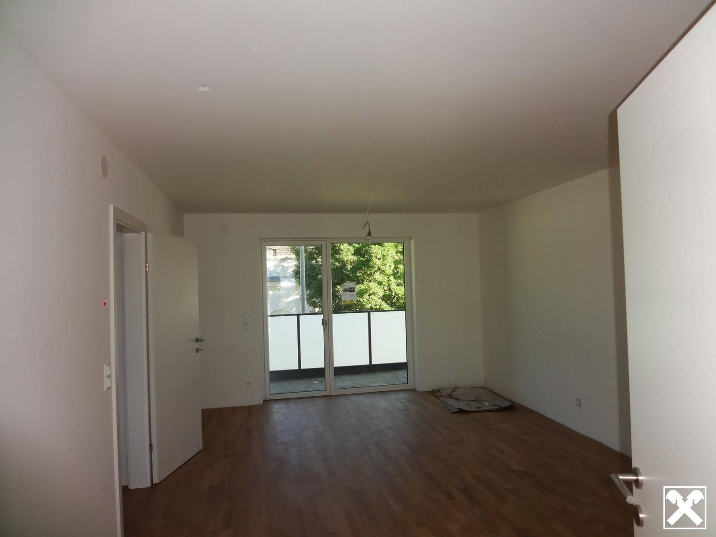 First occupancy balcony apartment by Neufeldersee