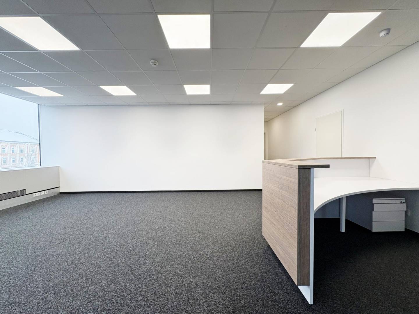 Office Space 195m² Wels Station