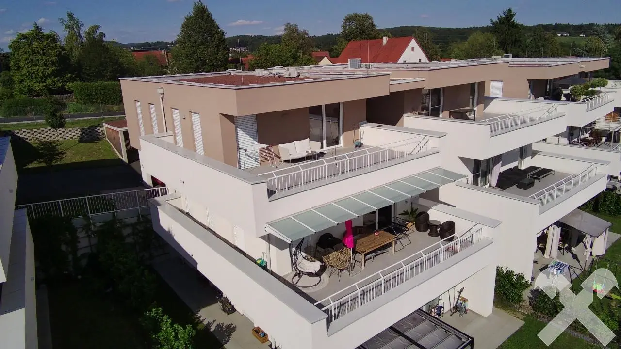 Penthouse with panoramic view and sun terrace