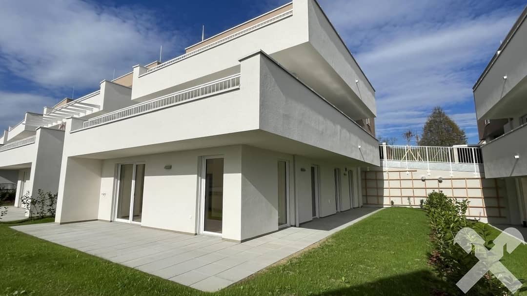Erdgeschosswohnung mit Garten und Terrasse