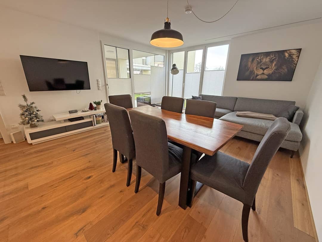 Wohnung mit Privatgarten und Terrasse