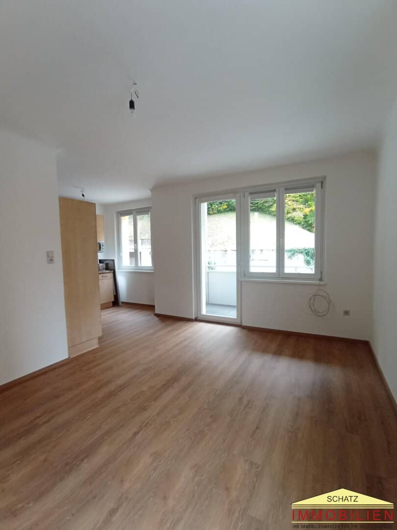 Moderne 3-Zimmer-Wohnung mit Balkon in Neuhaus, ruhiger Lage