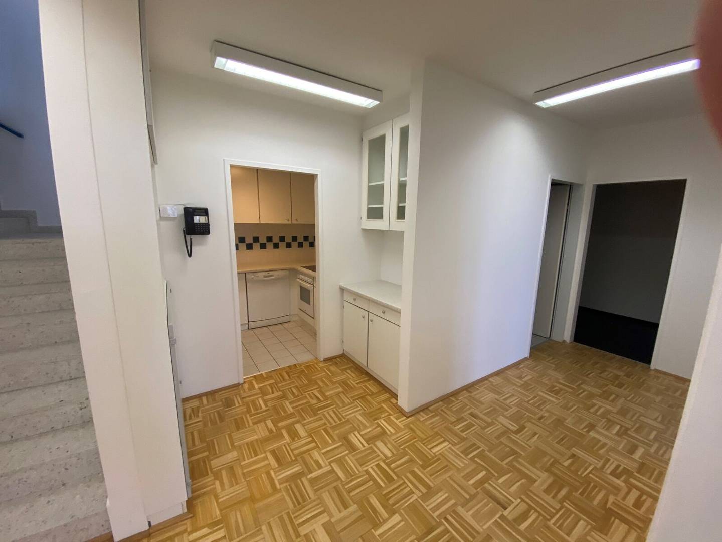 Apartment Affordable office spaces near Vienna underground garage