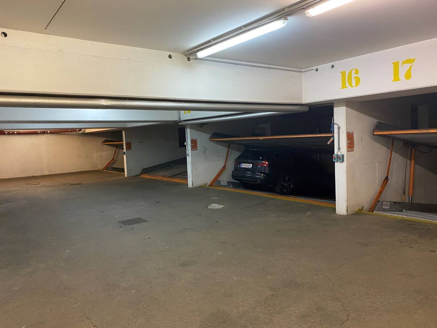 Apartment Affordable office spaces near Vienna underground garage