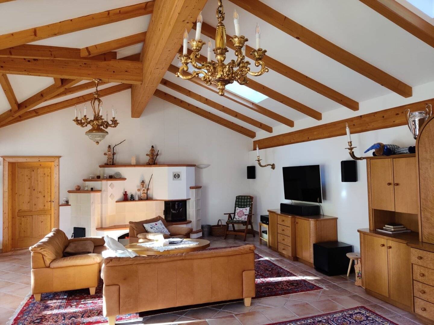 SCHLADMING-UNTERTAL: WUNDERSCHÖNES EIN- UND MEHRFAMILIENHAUS MIT ZWEITWOHNSITZ-WIDMUNG!