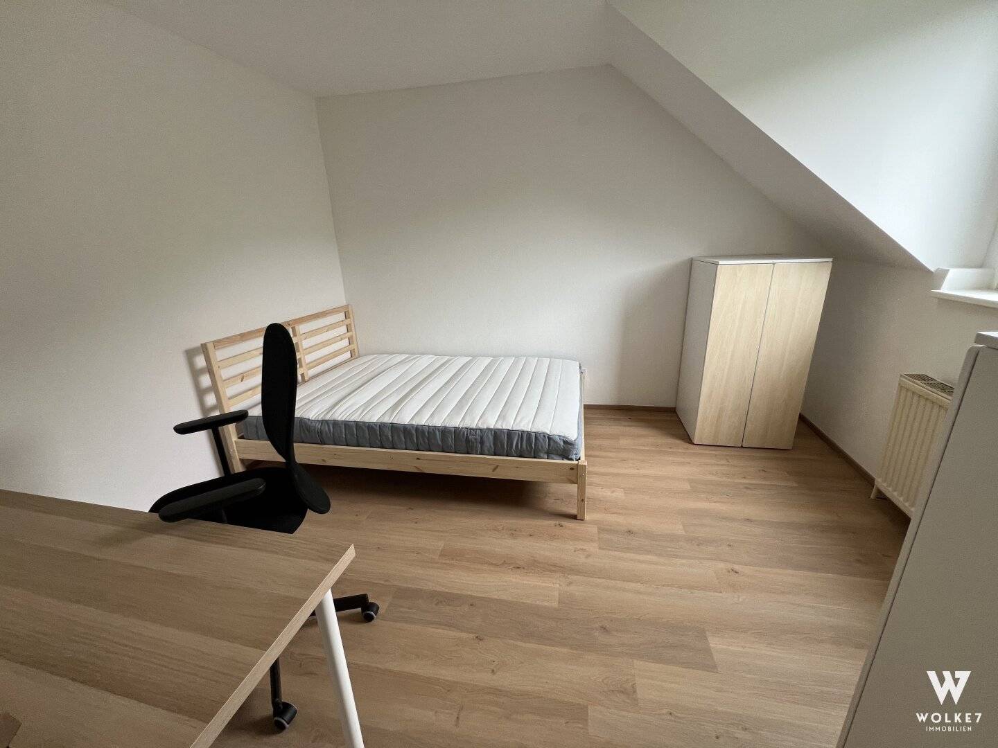 Provisionsfrei: Modernes Studentenzimmer (15 m²) im Grünen nahe Uni in Krems-Stein