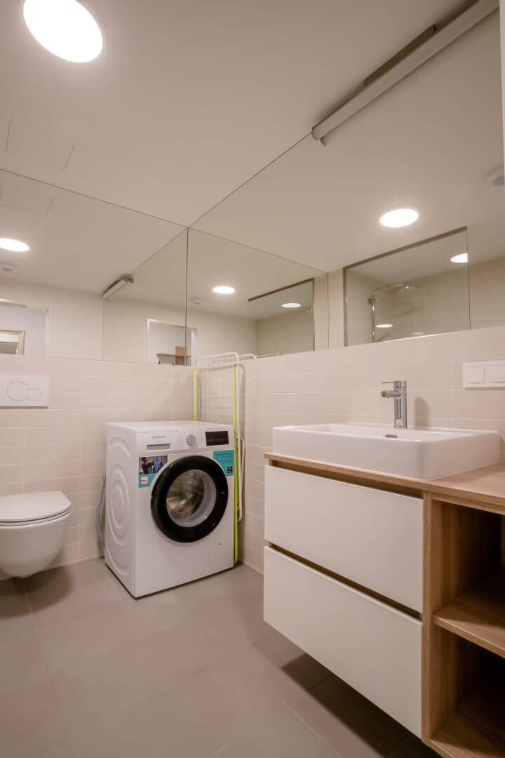 2-room apartment with distant view, sauna, pool and fitness
