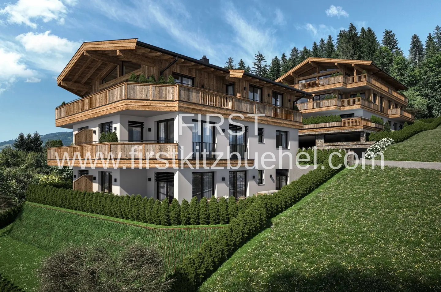 Top floor apartment with panoramic mountain views