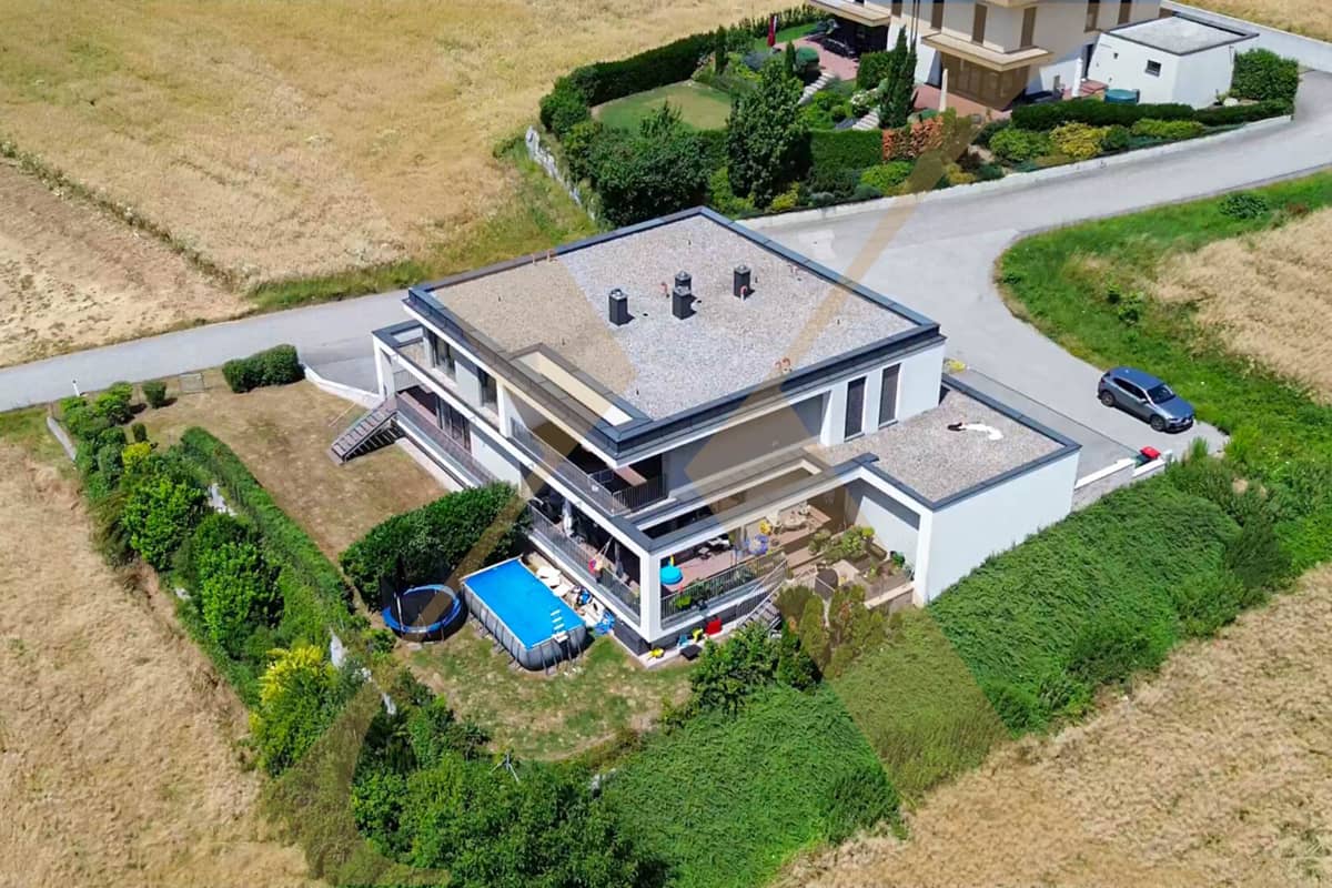 Doppelhaushälfte in Leonding Bestlage mit Doppelgarage zur Miete