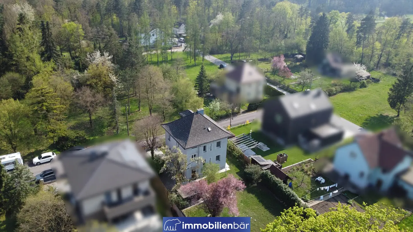 Retreat and breathe, stylish villa in Linz amidst nature