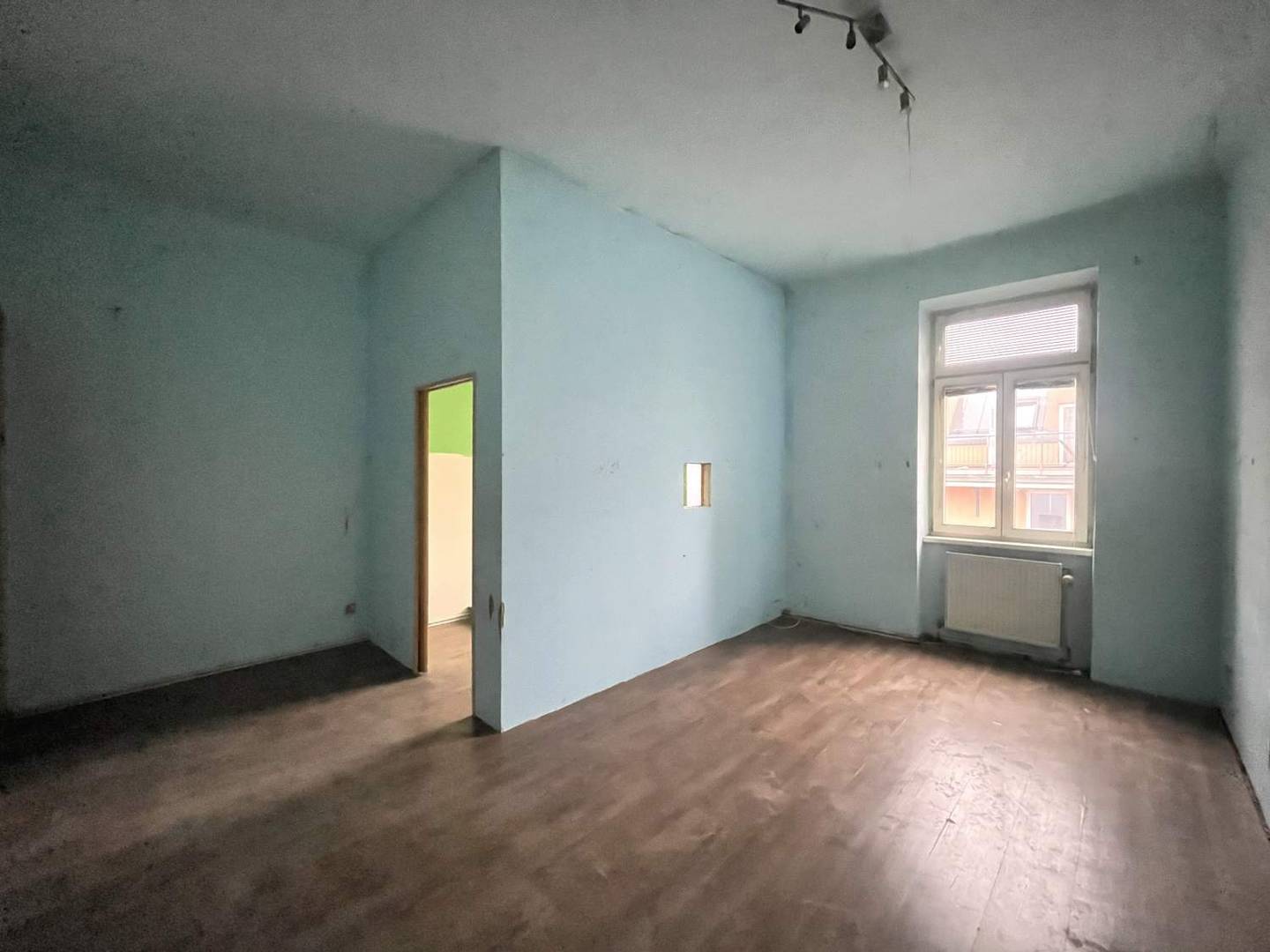 1-Zimmer-Wohnung in Favoriten, 38 m², Altbau, Aufzug, nahe Wienerberg
