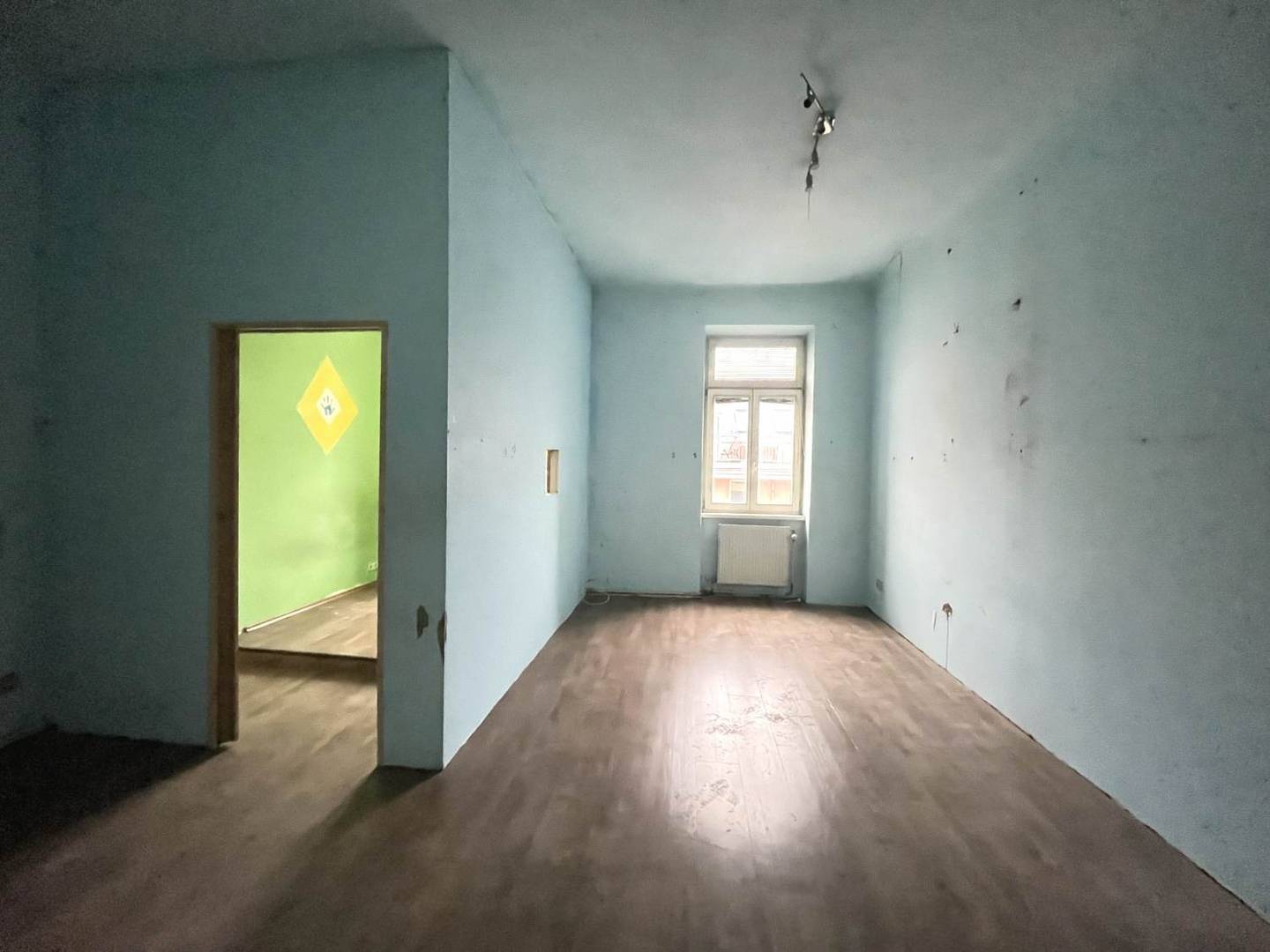 1-Zimmer-Wohnung in Favoriten, 38 m², Altbau, Aufzug, nahe Wienerberg
