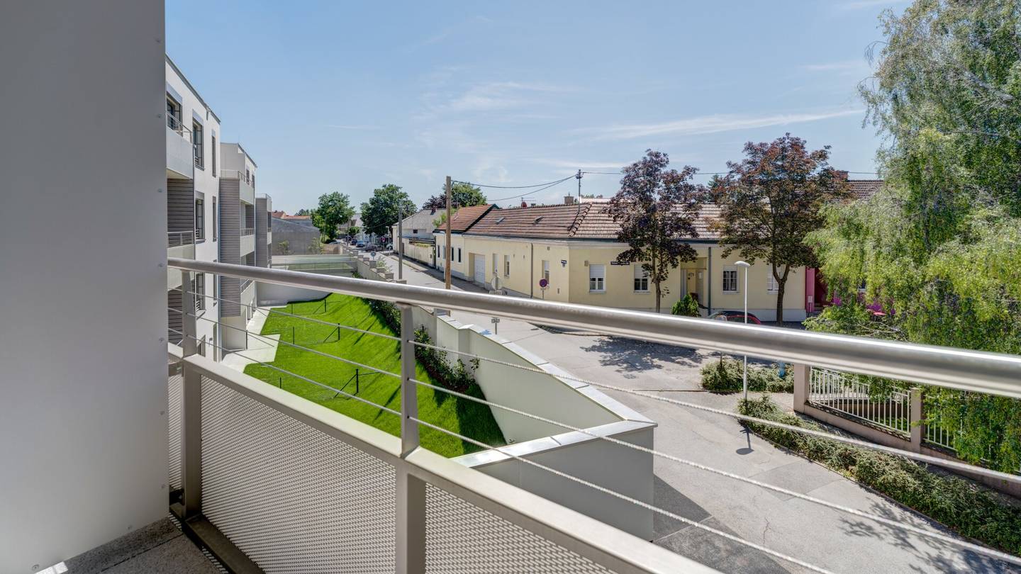 Neubau Wohnung Erstbezug mit Loggia nahe Bahnhof