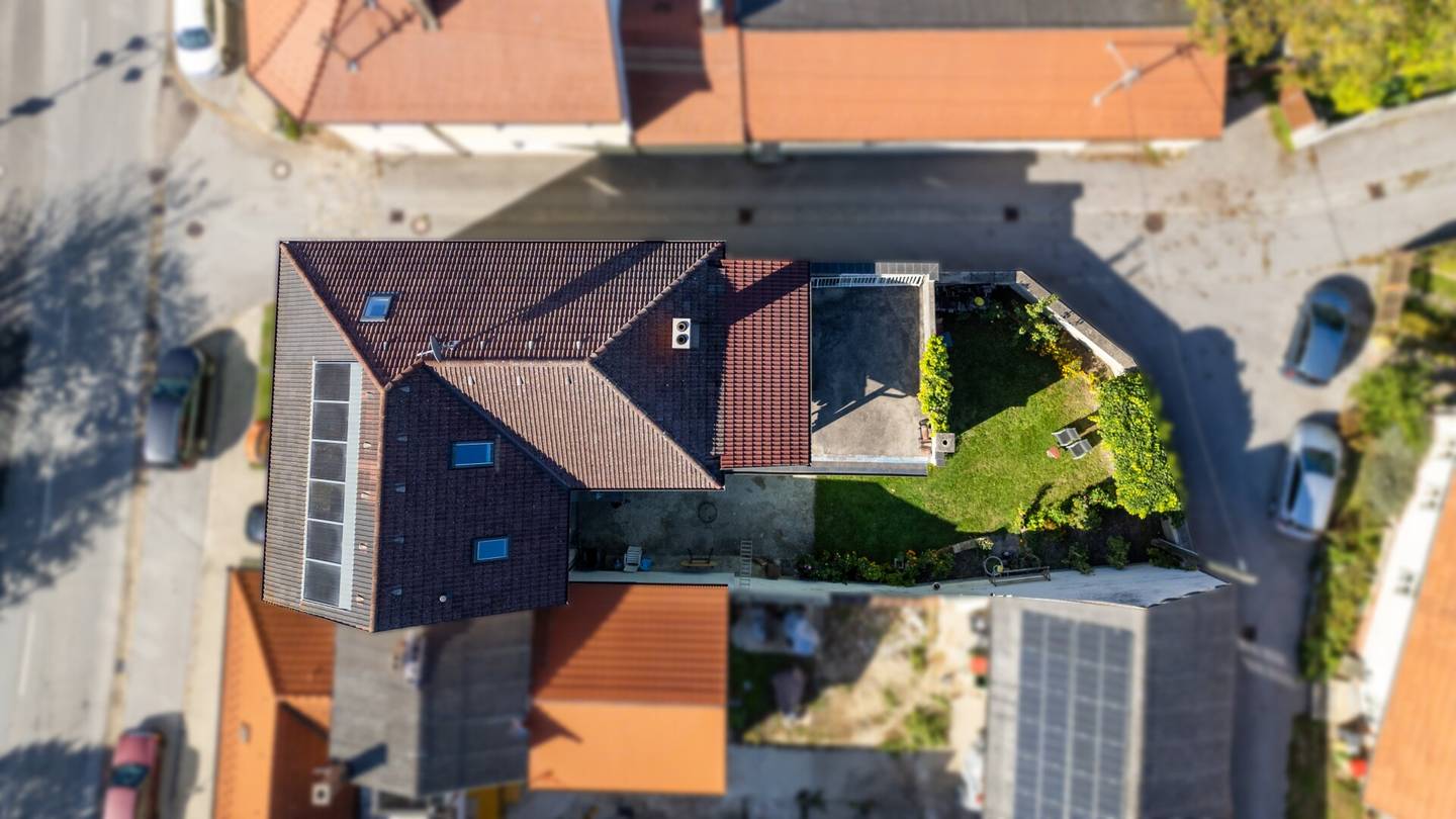 Haus in Klein-Harras: modernisiertes Einfamilienhaus, 170 m² Wohnfläche