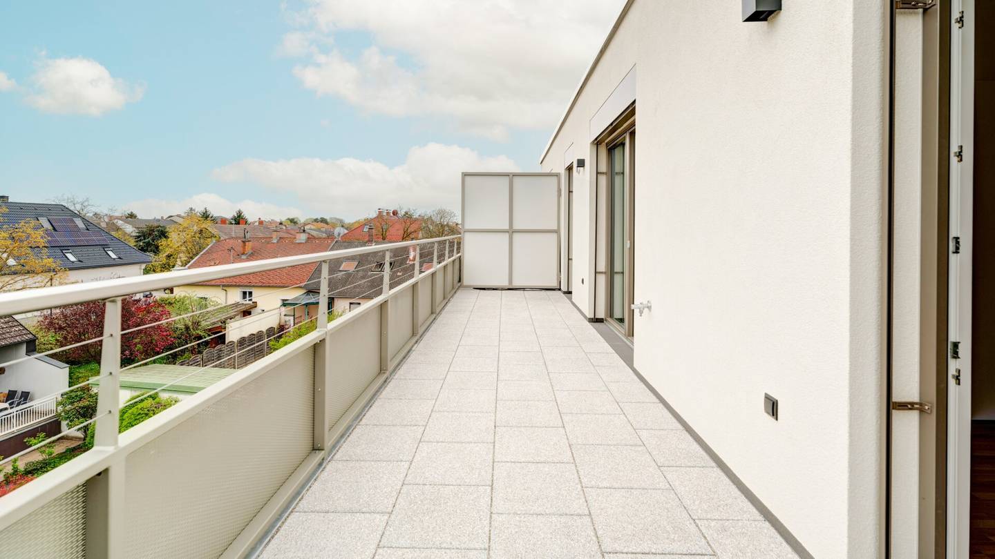 Dachgeschosswohnung Erstbezug mit zwei Terrassen Nähe Bahnhof