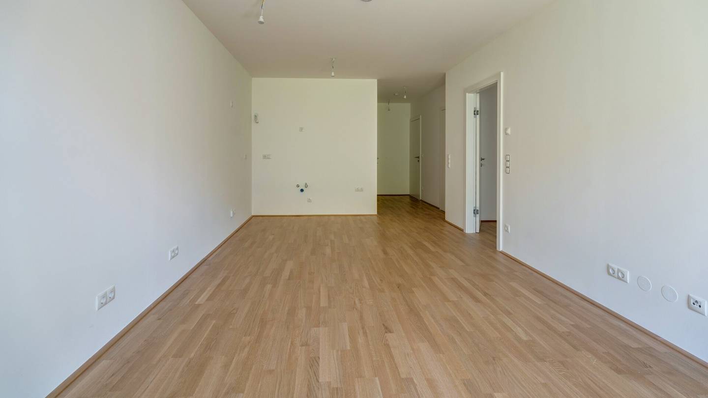 Erstbezug Wohnung im Grünen mit Garten und Terrasse