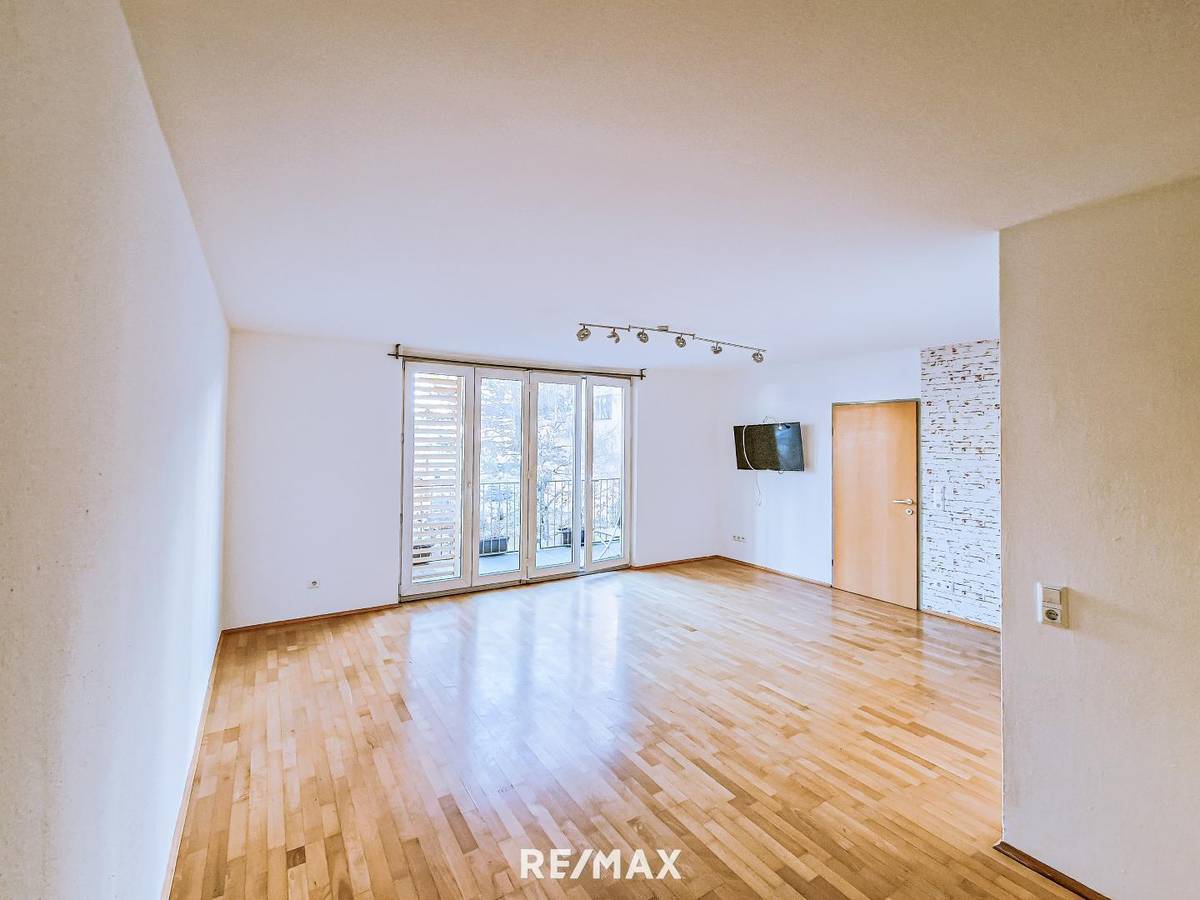 2-Zimmer-Wohnung in Innsbruck-Zentrum mit 22 m² Balkon TGStellplatz