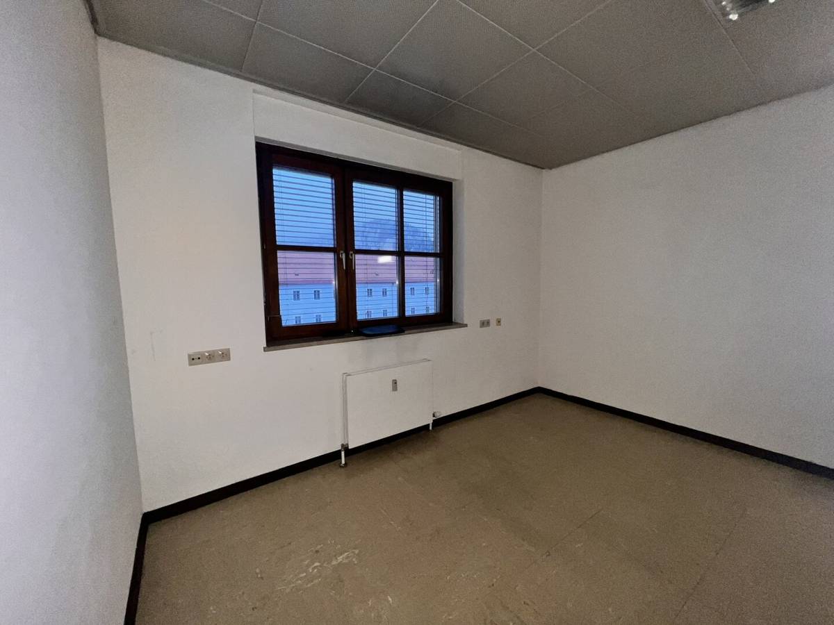 Kleines Büro im Stadtzentrum Judenburg – 15,1 m², 2. Etage, sofort
