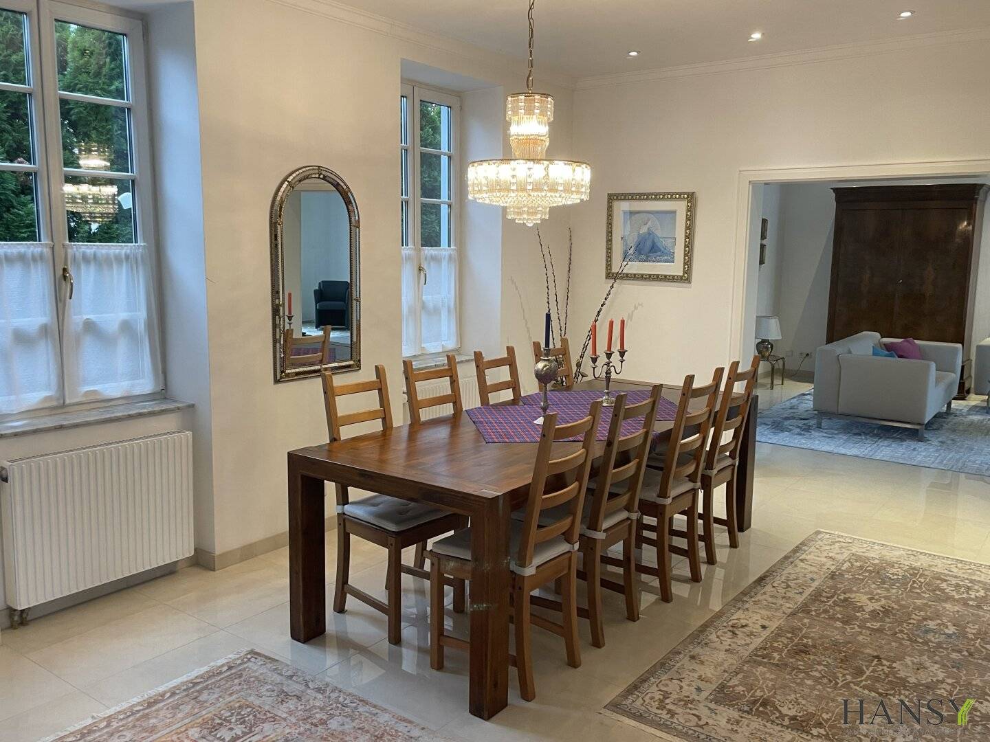 Completely renovated villa in Tribuswinkel: 5 rooms, garden, garage, terrace – your dream home!