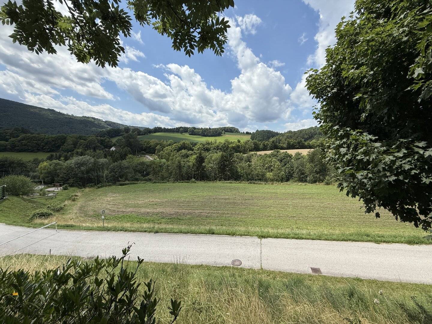 Bromberg at the Beginning of the Bucklige Welt: Sunny Building Plot on a Gentle Slope
