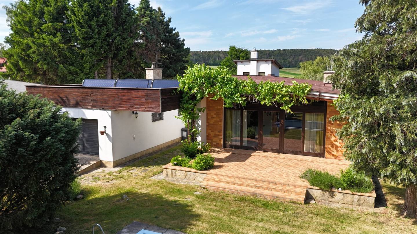 Dreistetten - Landsitz mit Blick auf Hohe Wand und Fischauer Vorberge... jetzt Preisreduziert!